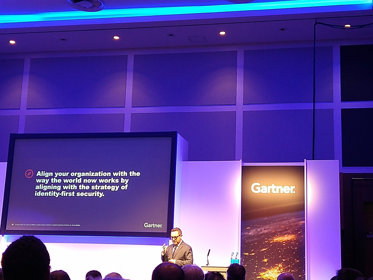 clx_leroux's tweet photo. #zerotrust and #identityfirstsecurity are ways of thinking @Gartner_inc thanks for the great presentation @hbernardes ! #GartnerIAM https://t.co/vCtHDZej2W