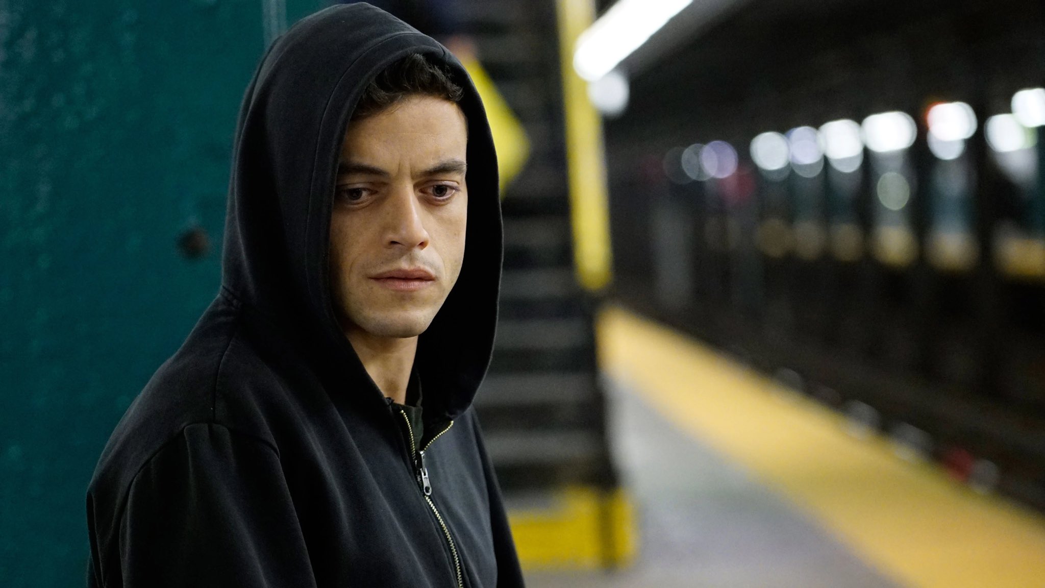 Happy birthday Rami Malek What s your favourite performance? 