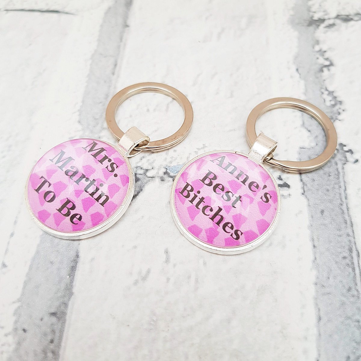 martisanne's tweet photo. Custom hen party favours, hen party gift, bride to be keychain, keyring, bachelorette favour, wedding favour, best bitches, team bride, W1 https://t.co/V8jaTPvrie #TMTinsta #EtsyTeamUnity #CustomKeyring https://t.co/jEkLGgGYUm