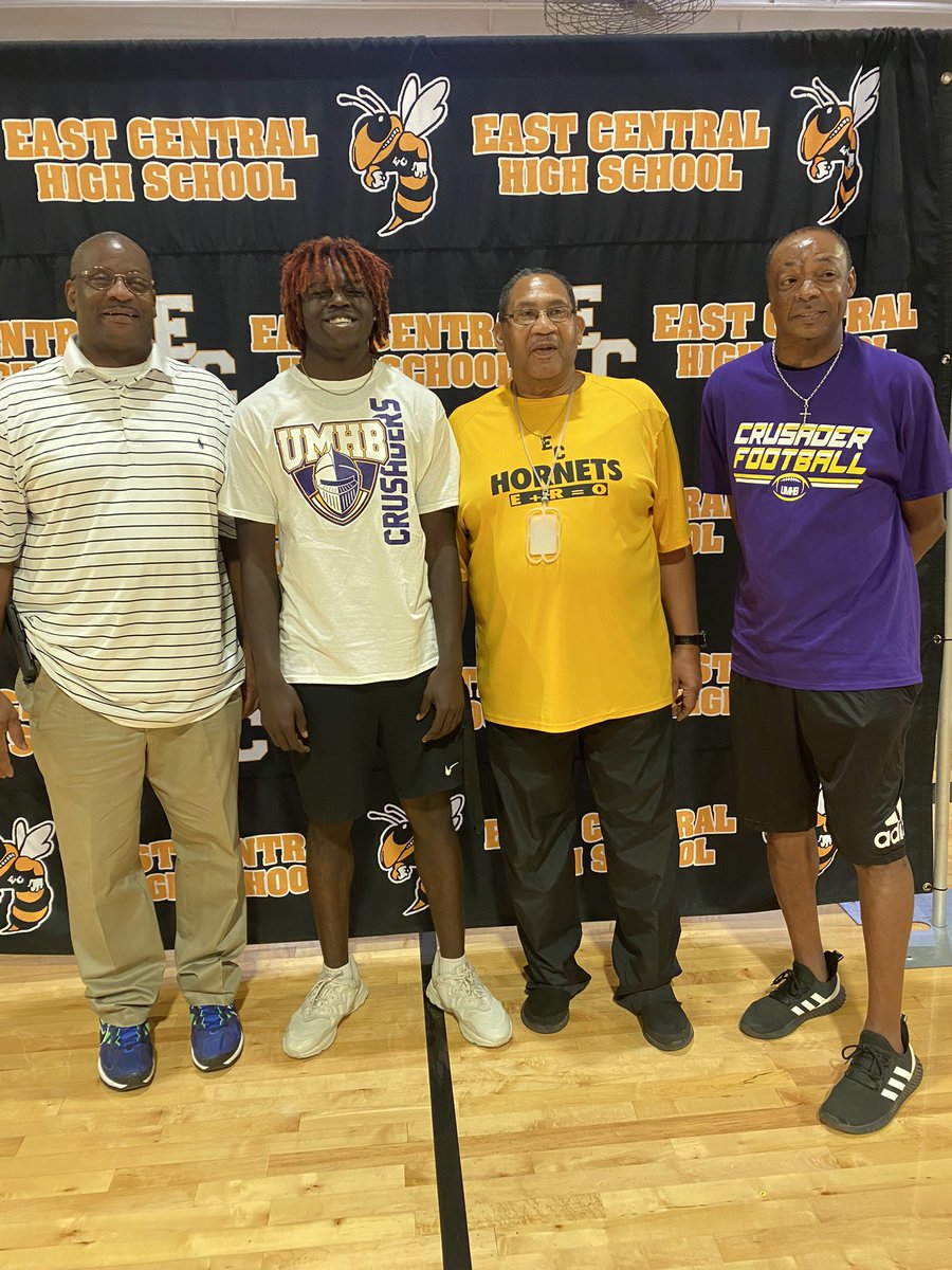 🌟Cornell George🌟 tweet media