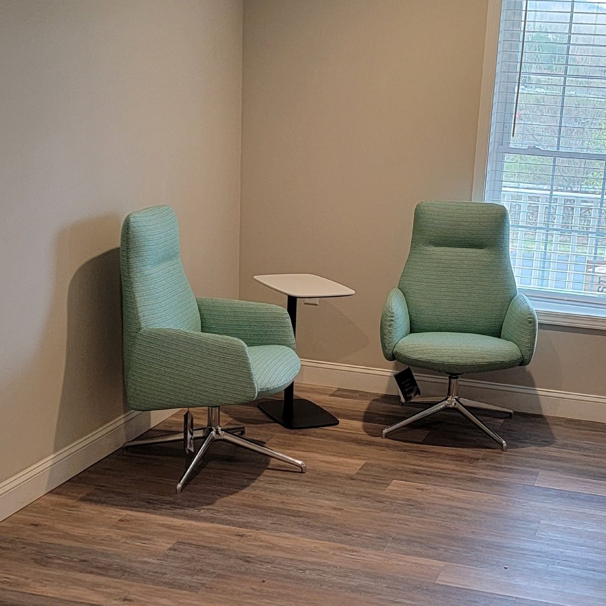 TriStateOffice's tweet photo. #Healthcare #shoutout #Thankyou for all you do!
Tri-state was given the task of creating #beautiful, #comfortable, & #relaxing spaces for this #mentalhealth and #addictionrecovery center.
#TristateCares #NursesDay #HeathcareWorkers #FrontLines https://t.co/N69q066MC9