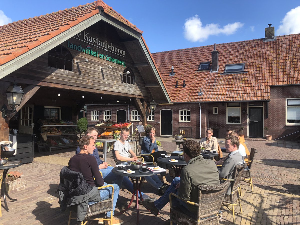 Vanmorgen mochten wij als jonge boeren uit de provincie kennismaken met de nieuwe gedeputeerde van landbouw <a href="/MirjamSterk/">Mirjam Sterk</a>! Een goede ochtend waarin wij hebben kunnen meegeven wat voor ons als jonge boeren in de provincie speelt en belangrijk is! #toekomstperspectief @HollandsAJK