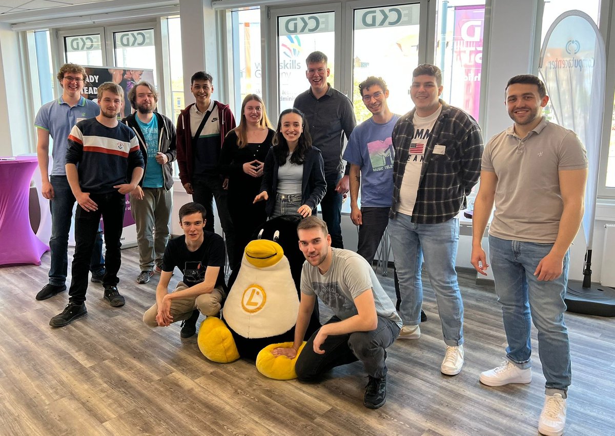 LPIConnect's tweet photo. Just one day left to the final of @WorldSkillsGER. Tomorrow, the jury will announce who will represent Germany in Skill 39, IT-Network System Administration, at the @WorldSkillsEuro and @WorldSkills. We cross our fingers for all participants! #worldskills #skill39 #Linux https://t.co/jgjHH1EUp2