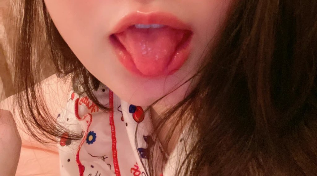 qianqian9990's tweet image. 南京同城，百人斩活动开始，炮架已准备好 “达到要求 ”免费约 免费啪 
转推➕评论➕关注
私信报名 
#南京 #南京约炮 #南京线下