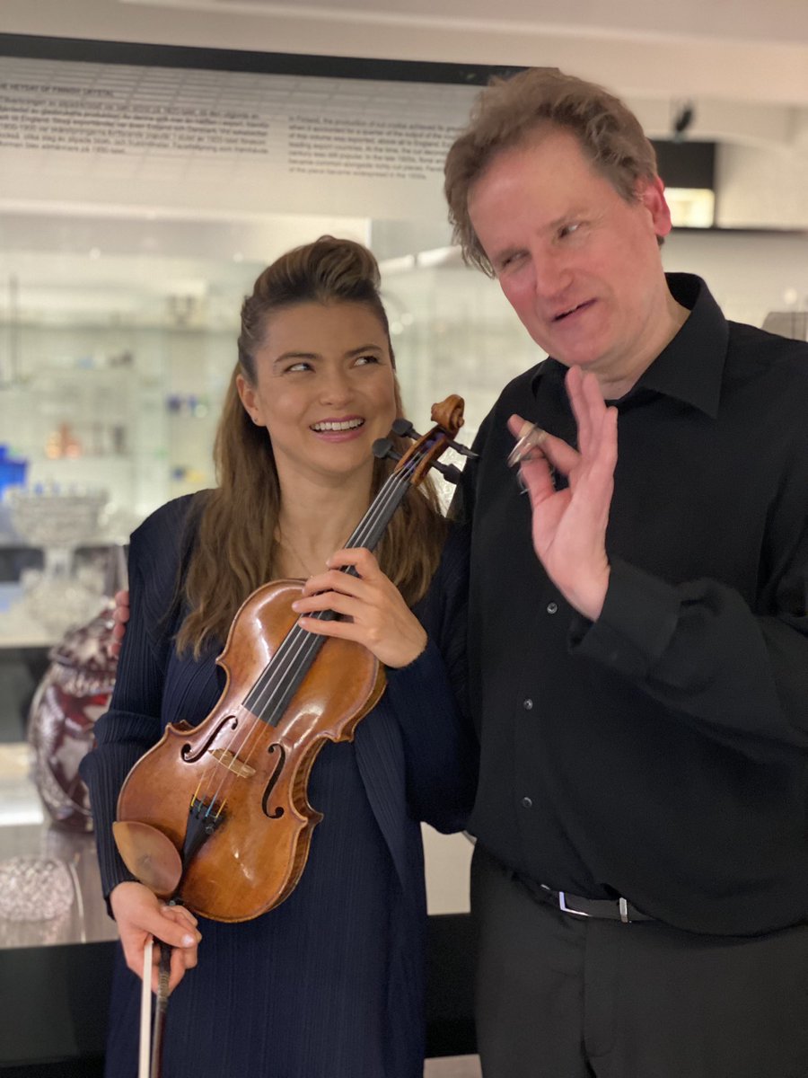 KGomyo's tweet photo. Recital with pianist Olli Mustonen at the Finnish Glass Museum in Riihimäki, Finland, last night. #suomenlasimuseo #ollimustonen #beethoven #prokofiev @samuelcarladams #bach #mustonen https://t.co/MW618HNUPq