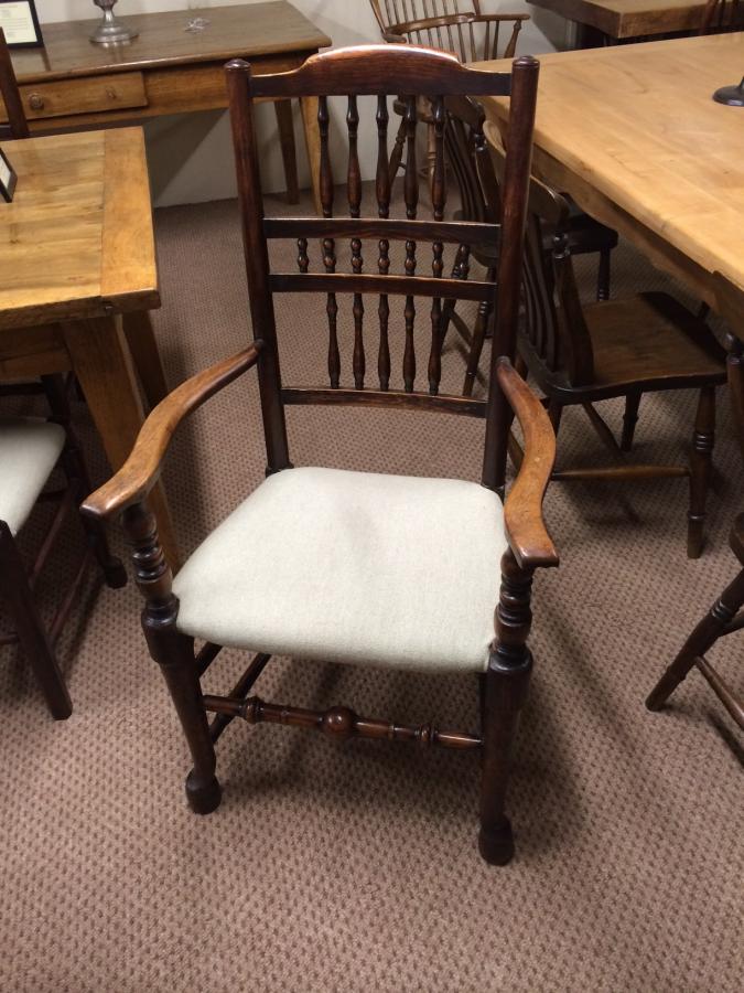 AntiqueTables1's tweet photo. Set of 10 - 8 plus 2 carver spindle back chairs. New upholstery. Lovely dining chairs with gorgeous contrast of dark wood and pale material. 

https://t.co/ahiQ6Chfa2

#spindlebackchairs #antiquebackchairs #diningchairs #setofchairs #antiquechairs https://t.co/yjKbxB7HAw