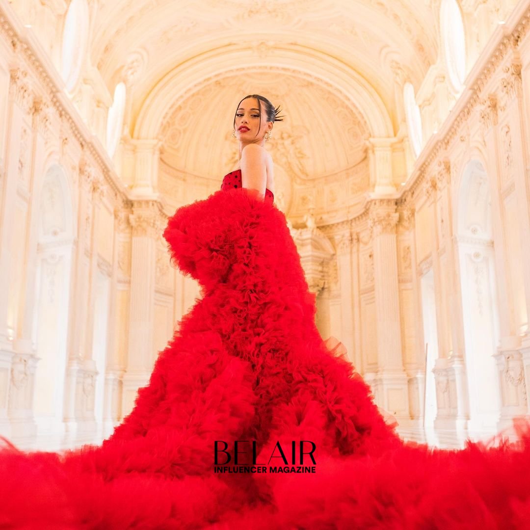 BelairMagazine's tweet photo. Chanel Terrero, la representante de España en Eurovisión 2022, está consiguiendo mover masas en Europa y más allá de nuestras fronteras. 😲

Descubre quién es Chanel y en qué proyectos ha trabajado para llegar a lo más alto.💥

https://t.co/VShorhR8qH https://t.co/0iui9kTwT0