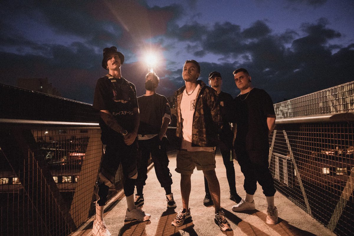 Krilly_No_Mates's tweet photo. "Threats" (feat. Felipe Alemán of @BTWD_band) out on 13.05.22
𝐏𝐫𝐞-𝐬𝐚𝐯𝐞
https://t.co/IAwtPH0u5i
#altmetal #realmetal #metalcorebands #numetalcore #metalcoreworldwide #metalcorevocalist #metallife #heavymusic #deathcoreband #deathcore #headbangers #djent https://t.co/xQoLhGLHuZ