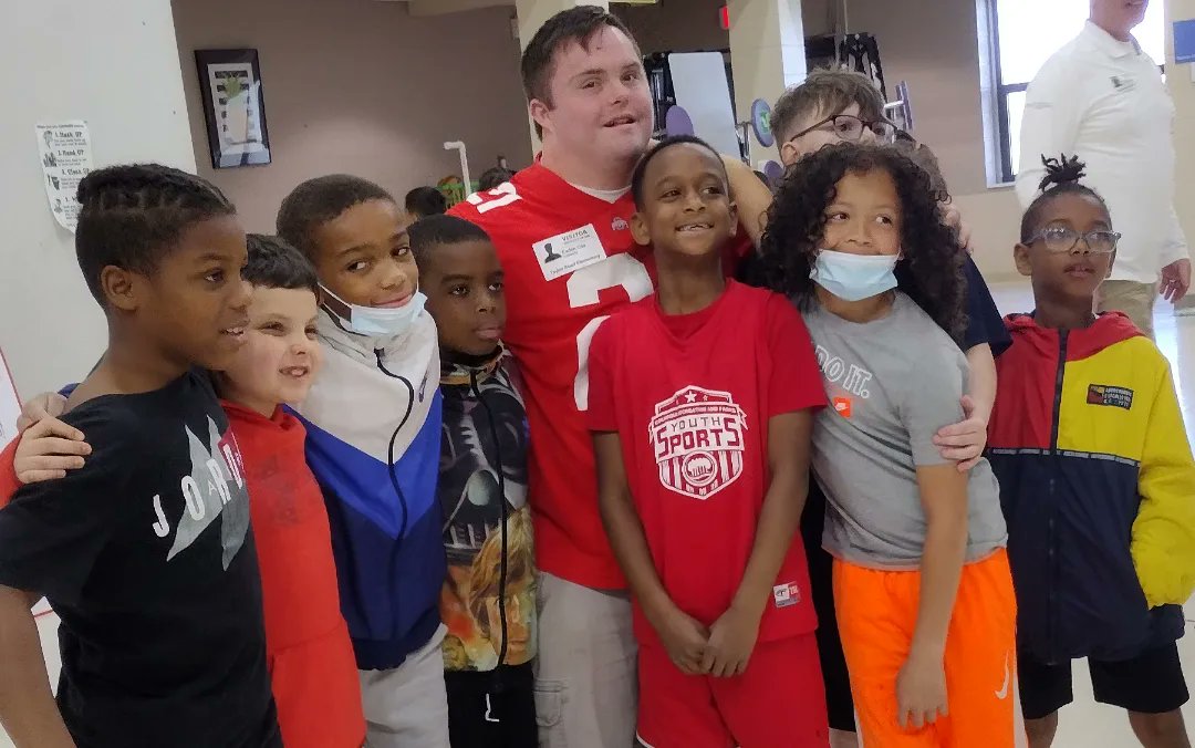MariCoxYCSD's tweet photo. INCLUSION...UNIFIED CHAMPIONS

KICKIN' DOWN BARRIERS w/ SPECIAL OLYMPICS UNIFIED CHAMPION SCHOOL Program !

🏅RESPECT RALLIES 🏅 Central Ohio Schools

Over 1,000 students heard our INCLUSION message and $3,000 in SOUCS grants $ given!

@CadenCox21
@Coach_Cox49
@SpecialOlympics https://t.co/QFlRoAD3eo