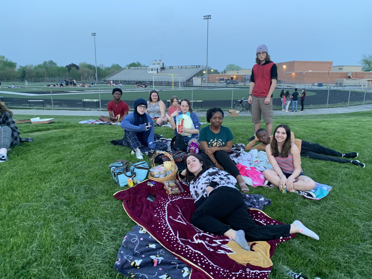 Boniface_OFHS's tweet photo. @ExperienceOFHS Ya’ll wait till the final day to show up on time! Jk 🐯💪 https://t.co/7AzqSurzDT