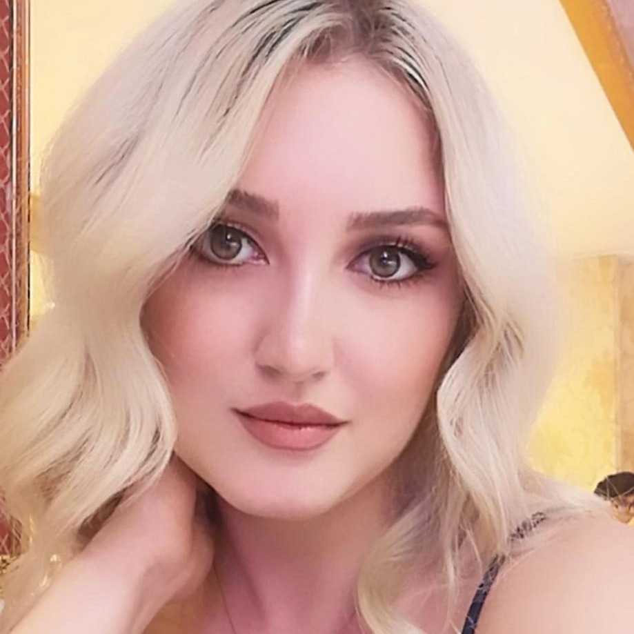 nesllihanarslan's tweet photo. #YeniProfilResmi https://t.co/II1f1pWv6V