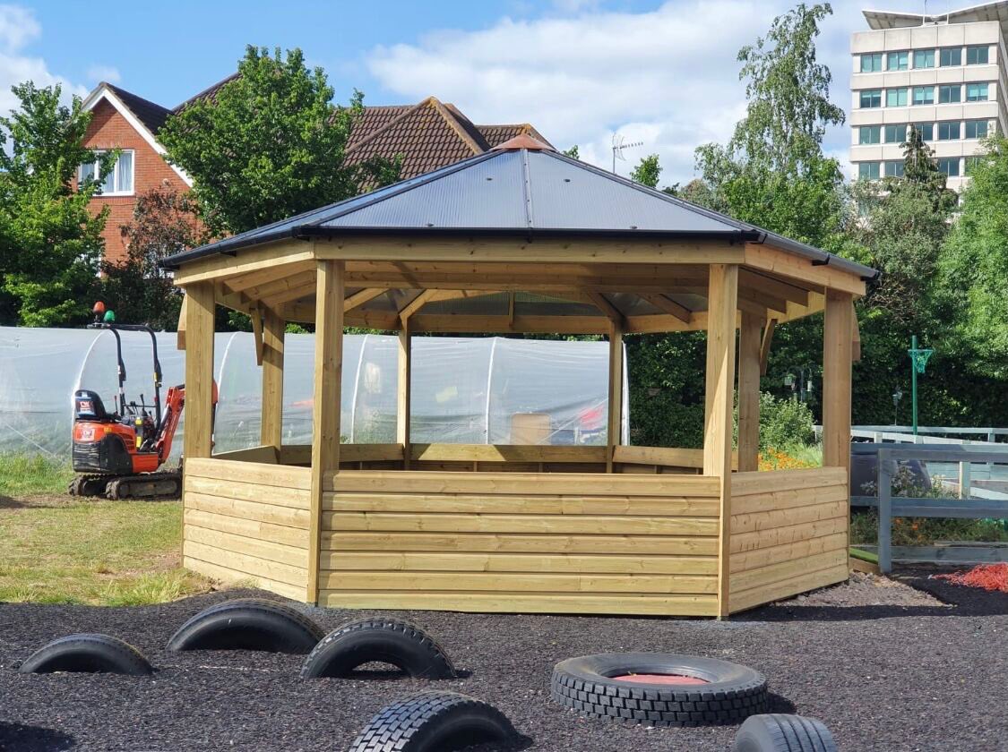 PlaygroundProj's tweet photo. Some jobs are simply too good not to show! We can improve playgrounds to take them to the next level. If you are looking to get your play areas ready for summer, you need to be getting the ideas now with installation dates booking up. https://t.co/Hzm6OKW5qX