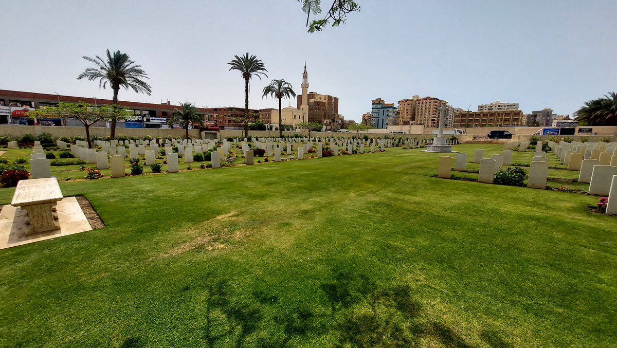 baghdady_rashed's tweet photo. Suez war and african &amp; indian cemeteries During visiting the technical manager Hort  ,Excellent maintenance as always ,well done Hassanein and Hamedo @CWGC @AAPAComms @RodCarkett @georgeelia5 @MamdouhWahed3 @HassaneinShaab3 https://t.co/qNXXPptFLF