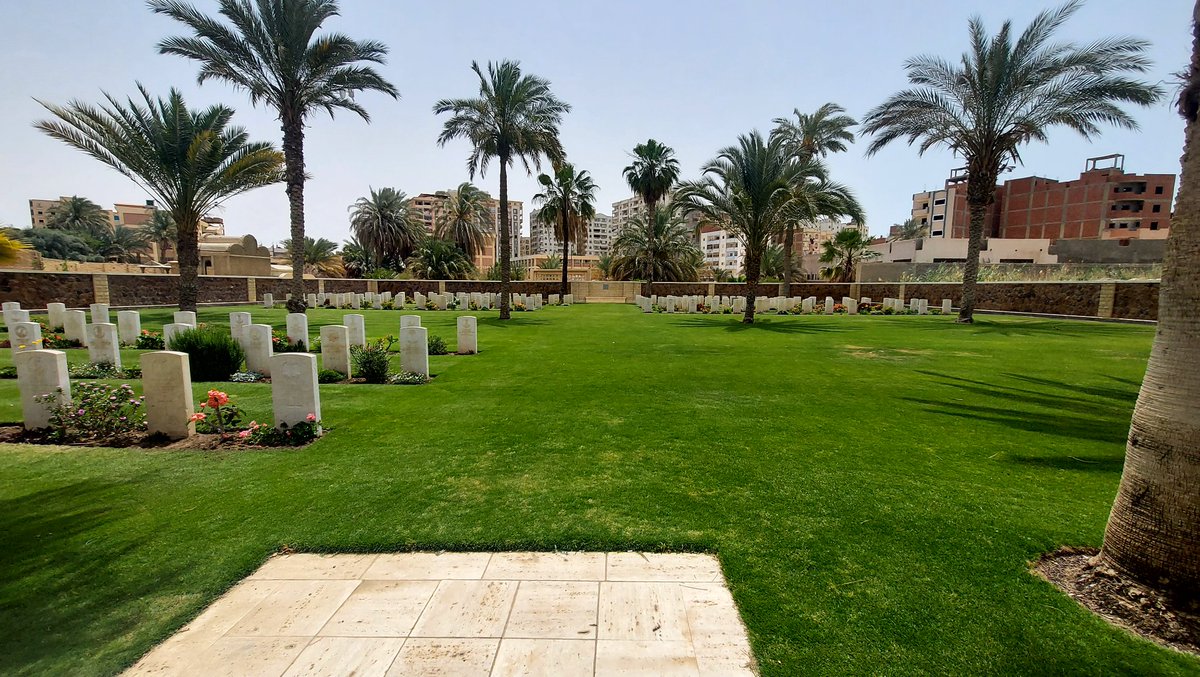 baghdady_rashed's tweet photo. Suez war and african &amp; indian cemeteries During visiting the technical manager Hort  ,Excellent maintenance as always ,well done Hassanein and Hamedo @CWGC @AAPAComms @RodCarkett @georgeelia5 @MamdouhWahed3 @HassaneinShaab3 https://t.co/qNXXPptFLF