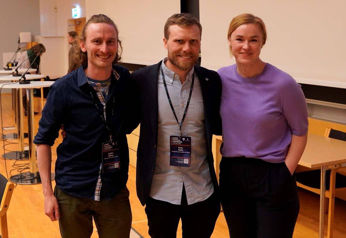 NorFootballConf's tweet photo. In the adjacent hall, Anders Belling from @USN_info, @panuautio from the Finnish Players' Association, and @heidipihlaja from the Finnish FA used their Thematic session 4 to tackle large issues regarding football industry's sustainability. 

Thank you, too!

#Nordicfootball2022 https://t.co/Z8qm40JOkx