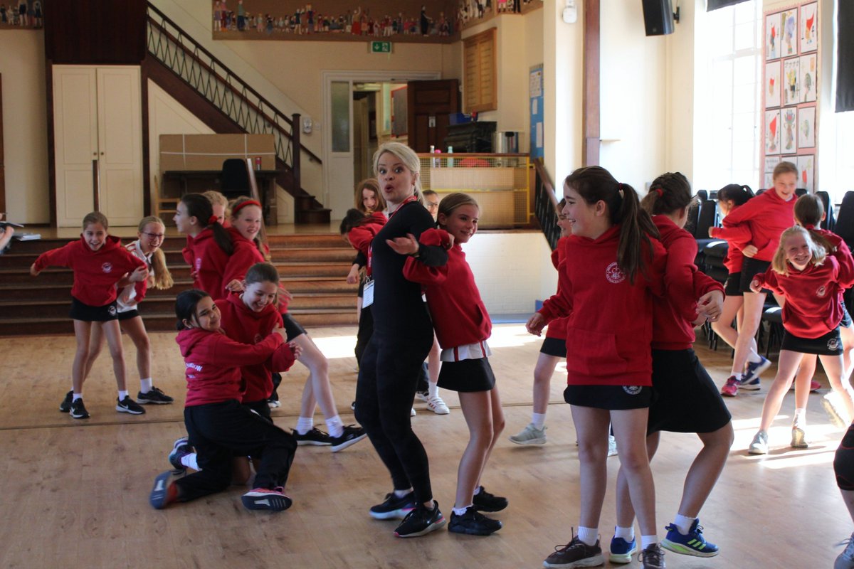 Thank you <a href="/JaneQuinnActor/">Jane Quinn</a> for your theatrical star dust this week. After a day of workshops on movement, singing and dance, our pupils' performances of the Lion King were totally transformed.