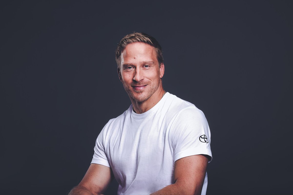 Leo-Pekka Tähti (@leopekkathti) on Twitter photo Päätös urani jatkosta on tehty. Ura tulee päättymään vuoden 2024 Pariisin paralympialaisiin ja kuudensiin kisoihin! 🔥
Motivaatiota ja intoa riittää! Ennen Pariisia on tarjolla kahdet MM-kisat.
Samalla <a href="/ToyotaSuomi/">Toyota Suomi</a> jatkaa pääyhteistyökumppanina Pariisiin asti.🤩
📸Pasi Salminen Päätös urani jatkosta on tehty. Ura tulee päättymään vuoden 2024 Pariisin paralympialaisiin ja kuudensiin kisoihin! 🔥
Motivaatiota ja intoa riittää! Ennen Pariisia on tarjolla kahdet MM-kisat.
Samalla <a href="/ToyotaSuomi/">Toyota Suomi</a> jatkaa pääyhteistyökumppanina Pariisiin asti.🤩
📸Pasi Salminen