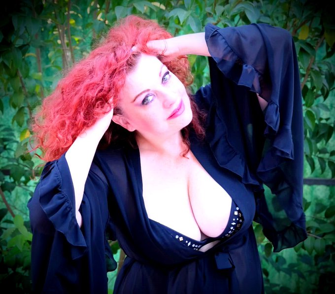 Che bello svegliarsi in mezzo al verde &hearts;️&hearts;️&hearts;️&hearts;️&hearts;️&hearts;️&hearts;️&hearts;️&hearts;️  https://t.co/XClLlHCfXX  #green #Verde #vert<a href="/tag/smile"class="tags"><span>#smile</span></a><a href="/tag/green"class="tags"><span>#green</span></a><a href="/tag/beautiful"class="tags"><span>#beautiful</span></a><a href="/tag/actress"class="tags"><span>#actress</span></a><a href="/tag/happy"class="tags"><span>#happy</span></a><a href="/tag/movies"class="tags"><span>#movies</span></a>