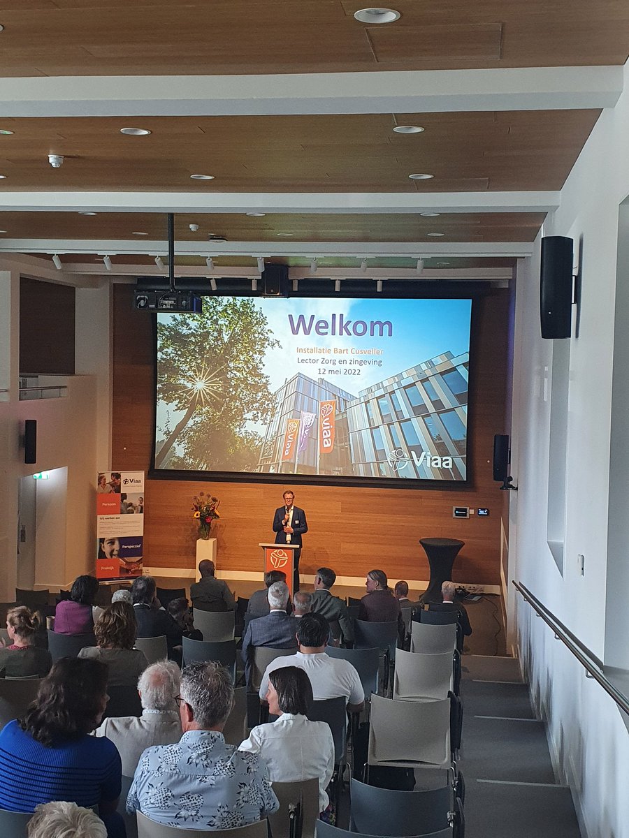 Welkom! We zijn van start met de installatie van @bartcusveller als lector voor Zorg en Zingeving. #zorgenzingeving