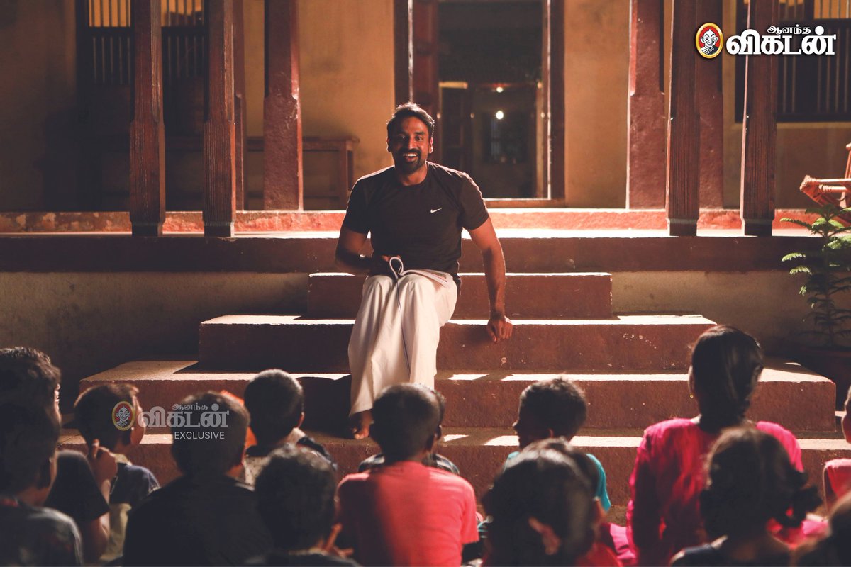 AnandaVikatan's tweet photo. த்ரிஷா நடிக்கும் 'தி ரோட்' படத்தின் எக்ஸ்க்ளூசிவ் புகைப்படங்கள்!

இந்த வார ஆனந்த விகடனில்...

@trishtrashers | #Trisha | #TheRoad | #AnandaVikatan https://t.co/qSYVLIxy0k