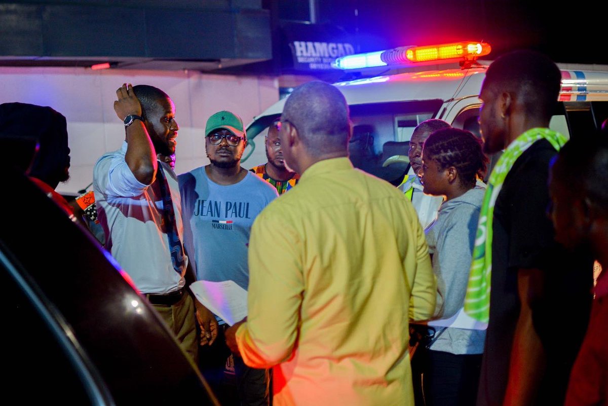 trafficbutter's tweet photo. "@peachstudiosNG: Norbert Young proved he was forever young in the #Obstructor film with his lines and other actors’ lines on cue 🫡 #Cinematography #Actor #Nollywood #Veteran #Film #Video #Traffic #Night https://t.co/ZuibmYnWBZ