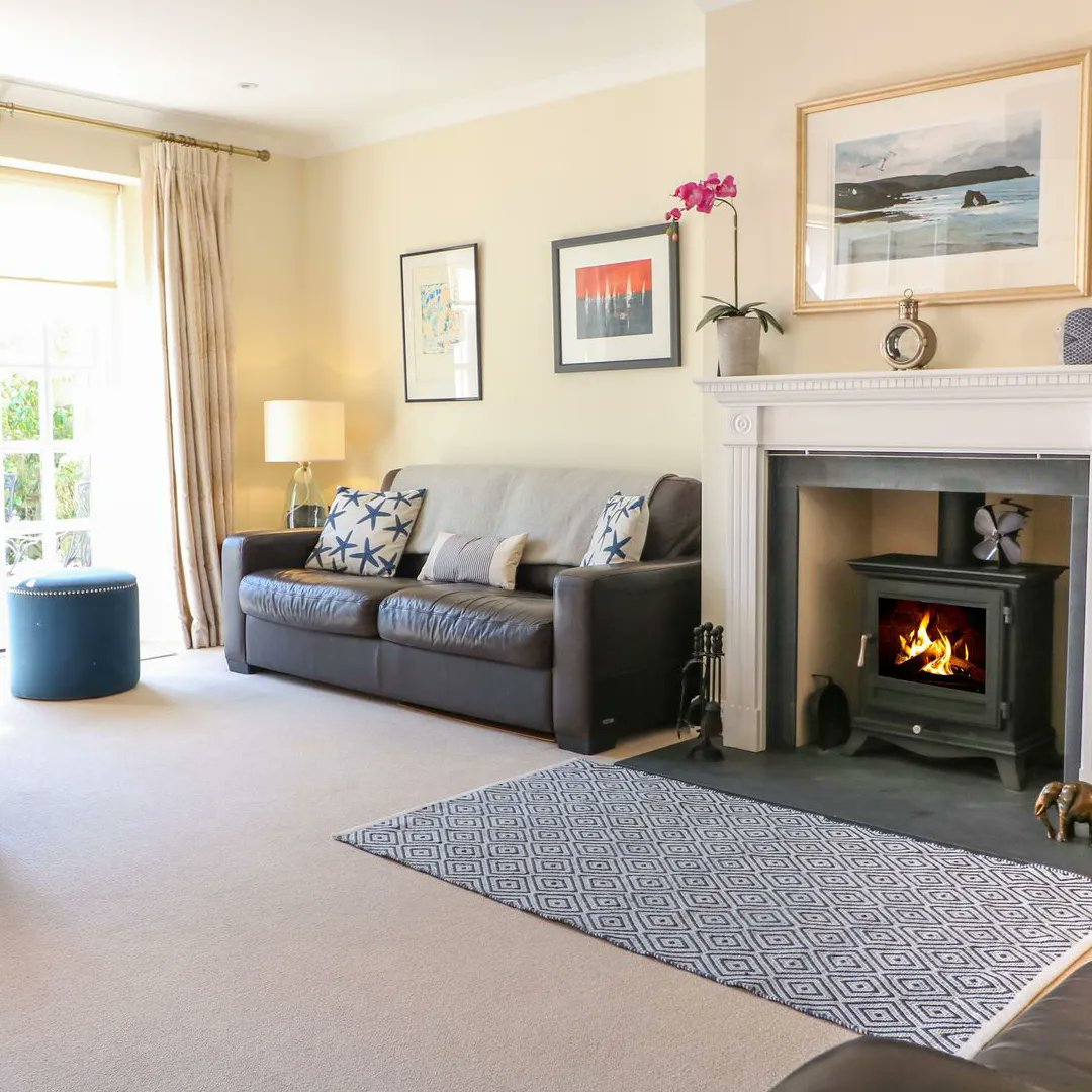 Coast&CountryCottages tweet media