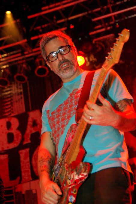 Happy birthday!!!!!
Brett Gurewitz!!!!!!                                                                  