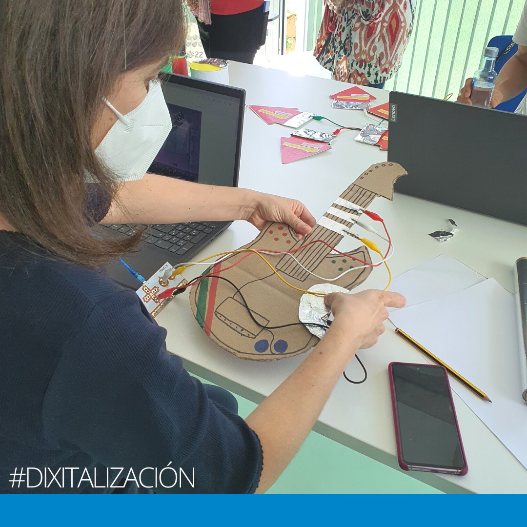 CFRLugo's tweet photo. 🤖 Este martes estivemos no Gaiás no I Congreso de innovación educativa e dixital
🔝 Aquí unha pequena mostra do gran traballo que desenvolve o profesorado galego
#dixinnova #cfrlugo @cifpasmercedes @CIFP_PazAndrade @EIS_ImaxeSon @CAFIgalicia https://t.co/5NZtr3w0Qf