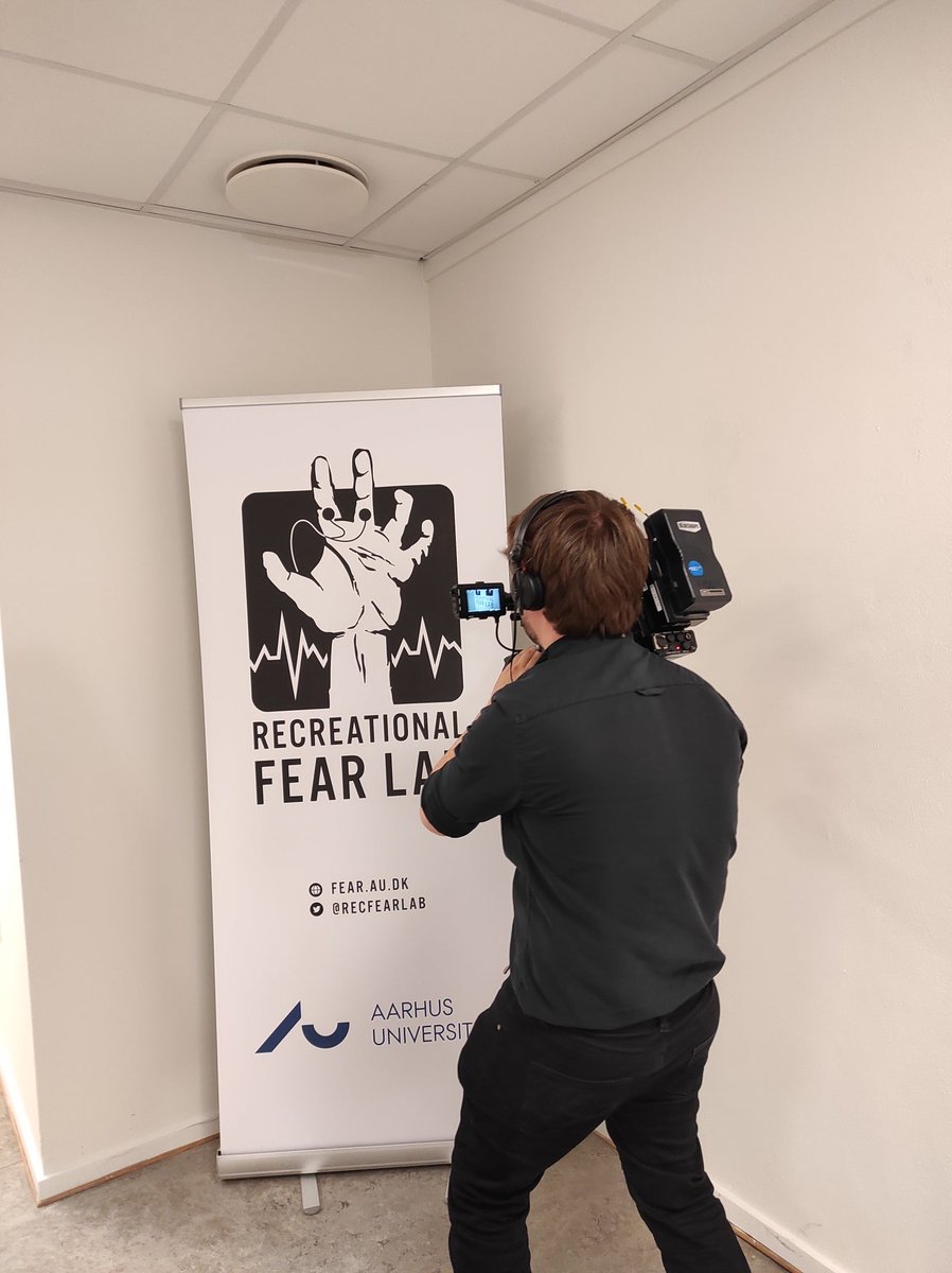 Today we are visited at <a href="/AarhusUni/">Aarhus Universitet</a> by a crew from <a href="/UltraDR/">Dr Ultra</a> who are doing a segment on the VR phobia calibration system developed by <a href="/TTerkildsen/">Thomas Terkildsen</a> for our @Innofond-sponsored <a href="/APEXofFear/">APEX of Fear</a> project 😱
