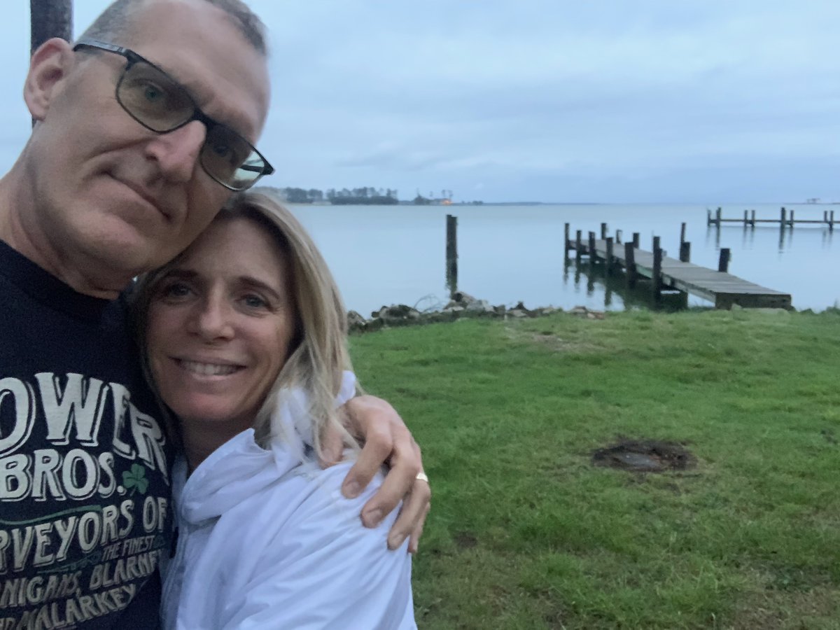 melanie_bower's tweet photo. My dad sends selfies when he and my mom are having fun 🥺 https://t.co/kKYhGD7RKo