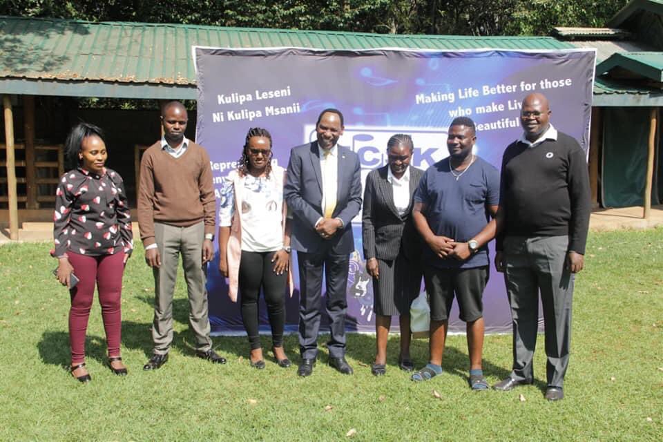 EzekielMutua's tweet photo. Pleased to join @TheMCSK Regional Committee leaders from across the country, staff, management and Directors of MCSK who are congregating at Safari Bowling Green Restaurant - City Park, Nairobi to work on the Amendment of the Memorandum &amp; Articles of Association of the Society. https://t.co/olz7Wxb0Y5