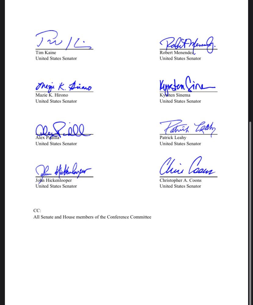 natsfert's tweet image. New this morning: 24 senators signed a letter to leadership of both chambers, asking them to keep the #SAFEBanking Act (which makes it easier for banks to serve weed biz) in the COMPETES bill. The letter was signed by 5 Republicans and led by @SenJeffMerkley and @SenJackyRosen.