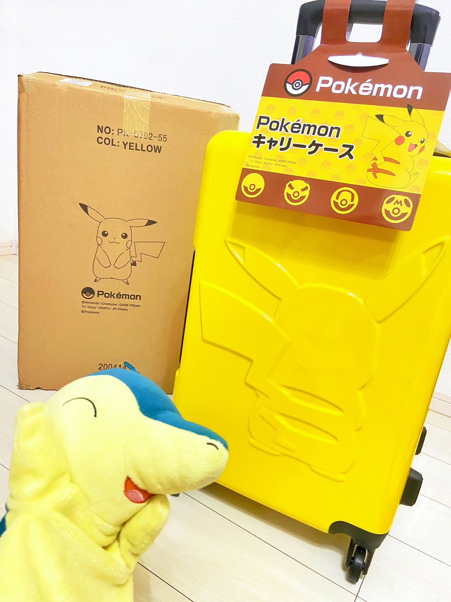 新品　刀剣乱舞　トランク型キャリーケース　バンダイ 刀剣乱舞-ONLINE- トランク型キャリーケース | 刀剣乱舞ONLINE