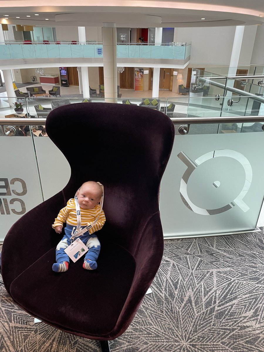 Lucy Bourne tweet media