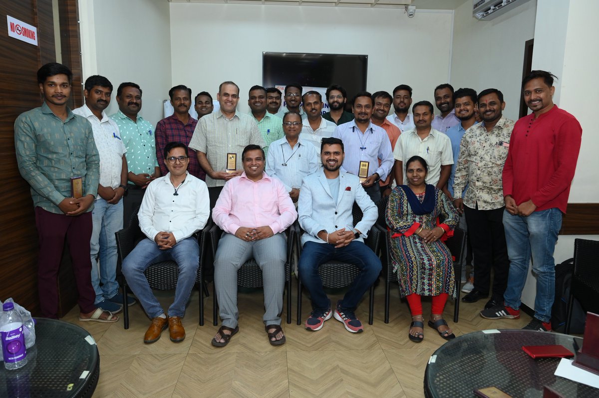 ShrifxI's tweet photo. Successful Forex Trading workshop held in @Sangli by @ShrifxI
For Inquiry Whats Appπhttps://t.co/fcUEsmlT2n
Our Instagram Pageπ: https://t.co/E3CB3dgJBS
#ShriFx #shrifxforextrainingclasses #forex #workshop #forexworkshop #sangli https://t.co/In4XqylOgd
