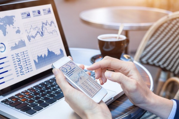 👩‍💻 5 Trends currently booming in fintech space  #innovation #tech #techrecruitment #software #applausejobs #digitaljobs #AI tinyurl.com/yd99tdrq