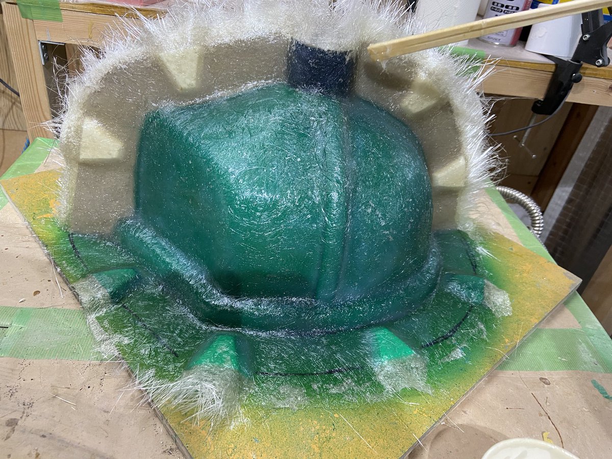 Bellworkshop's tweet photo. 今回はマトリクスモールド方式で型取り中です。
しっかりした型を作って長持ちさせます。

#マトリクスモールド
#Matrixmold https://t.co/nxRqWRp5Vr