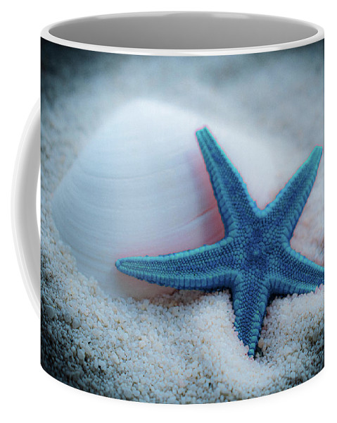 #coffeemug #coffeelovers #giftsforcoffeelovers
fineartamerica.com/featured/blue-… #BuyIntoArt #ThisSpringBuyArt