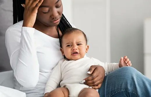 1 in 10 partners experiences #perinatalmood & #anxiety disorder during #pregnancy or in the year post-birth, yet many suffer in silence due to feelings of shame or guilt. Here's how to recognize the signs & who can you turn to for help: bit.ly/3OZJeyQ #CatholicHealthLI