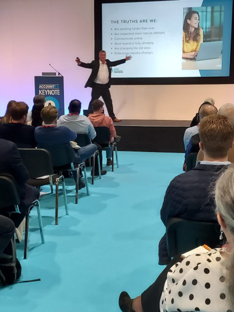 TimOReilly15's tweet photo. #IanFletcher in full swing addressing the keynote theatre audience with key predictions focusing on business-led change, the tech changes coming and skills to future-proof your practice! @Accountex #2020Innovation #accountex2022 https://t.co/UF8su8E1Dv