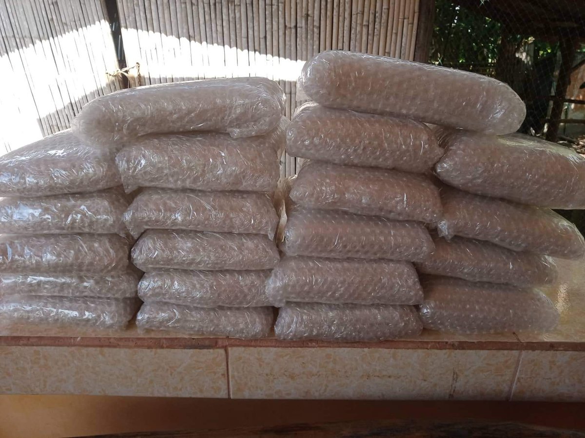 nanascartph's tweet photo. #NNCUPDATE
Photoproof of pb, jc, dec sale and sg tingi that was shipped earlier ^^ https://t.co/UUoOusBz3T
