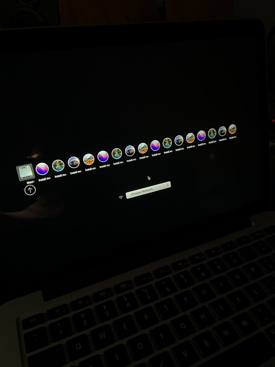 ios_euphoria's tweet image. Why? Because I can. Tool flashes each usb 4 OSs. MacPac Maker 🔥🔥🔥 #apple #bootableusb #usb #programming