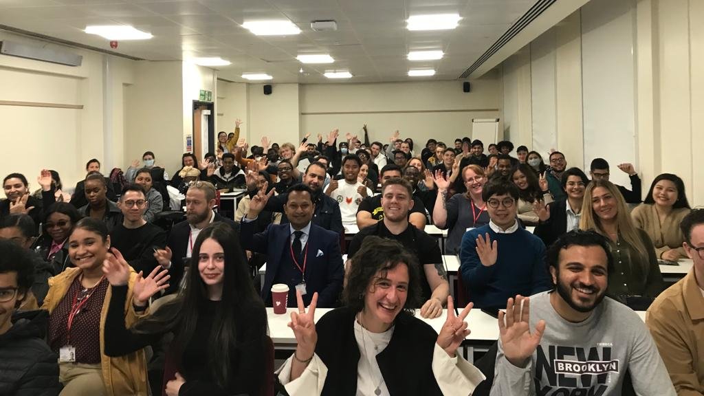 🥳 What an amazing day, with beautiful vibes, so many students ready to step outside of their comfort zone, improving on their networking skills, making connections, and even securing jobs!

Till next time, #CareerConnect! 😁