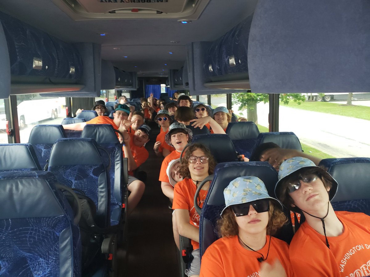 MrsNRRoth's tweet photo. 6:15am wake up call mean early breakfast at the hotel and busses are rolling out of the lot before 8am! FULL day ahead. 🙌 Stay tuned 👀 #bus1 #coolbus #NRtoDC2022 @NRMSDC https://t.co/jfnwxwoQe1