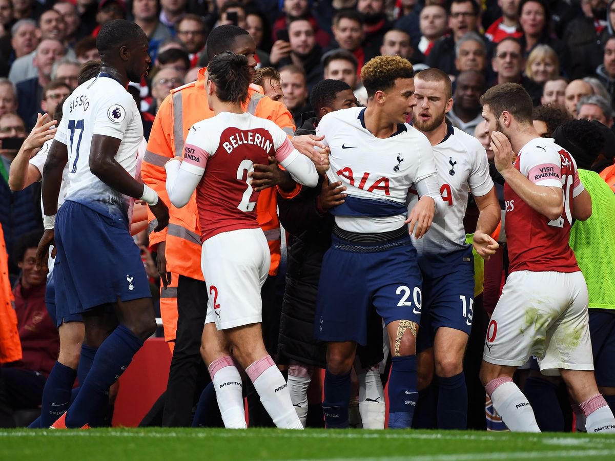 mysteryfootball's tweet photo. If there’s 2 or more yellow cards in the North London Derby tonight, we will give away a Mystery Football shirt to one lucky follower! 🔴⚪️

To enter: 
1️⃣ RT this tweet
🤝 Follow us

Good luck! 🤞🏻 https://t.co/KRgCJI4IDM
