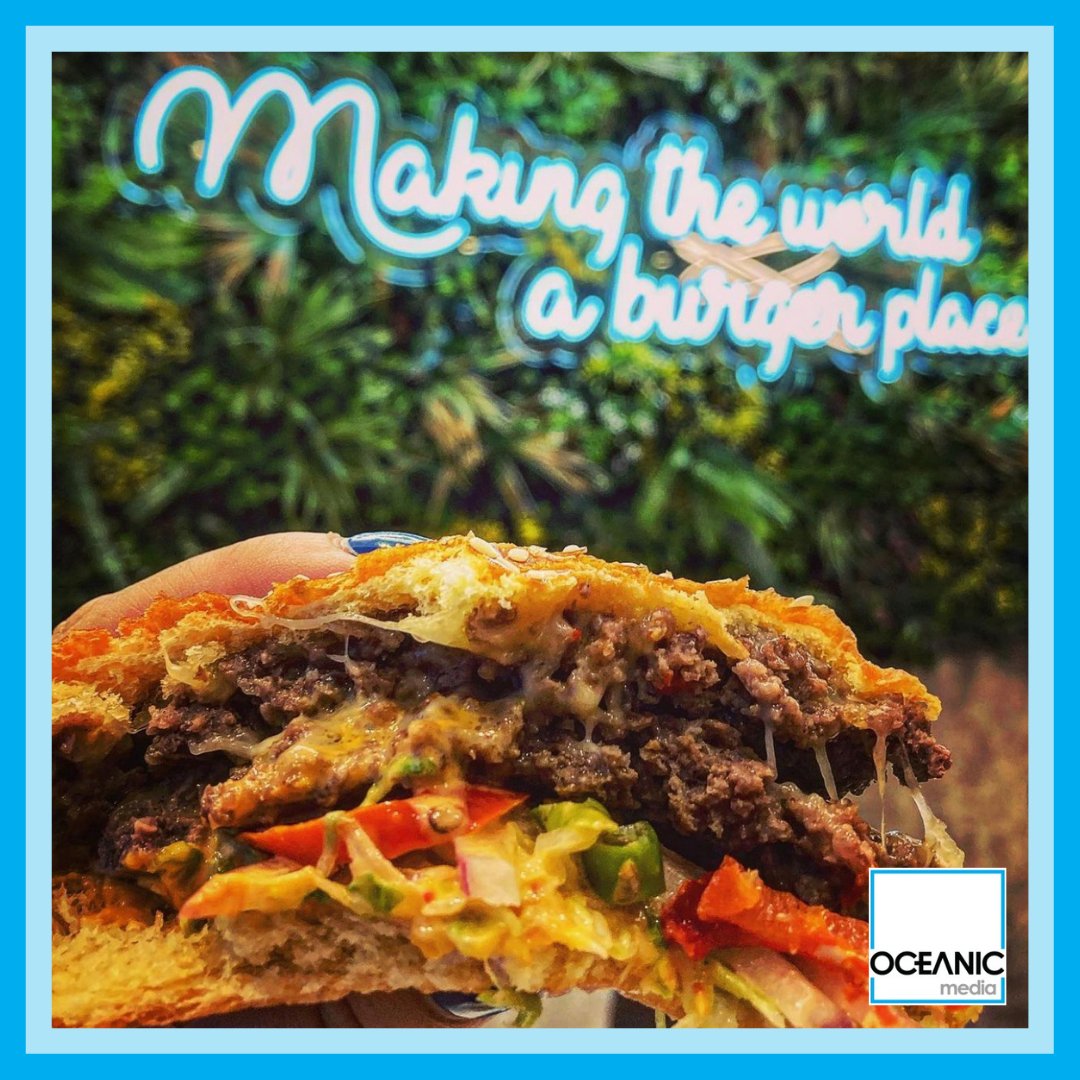 Our job is easy when our clients food looks as good as this 😍👌🏽

#makhalal #oceanicmedia #burger