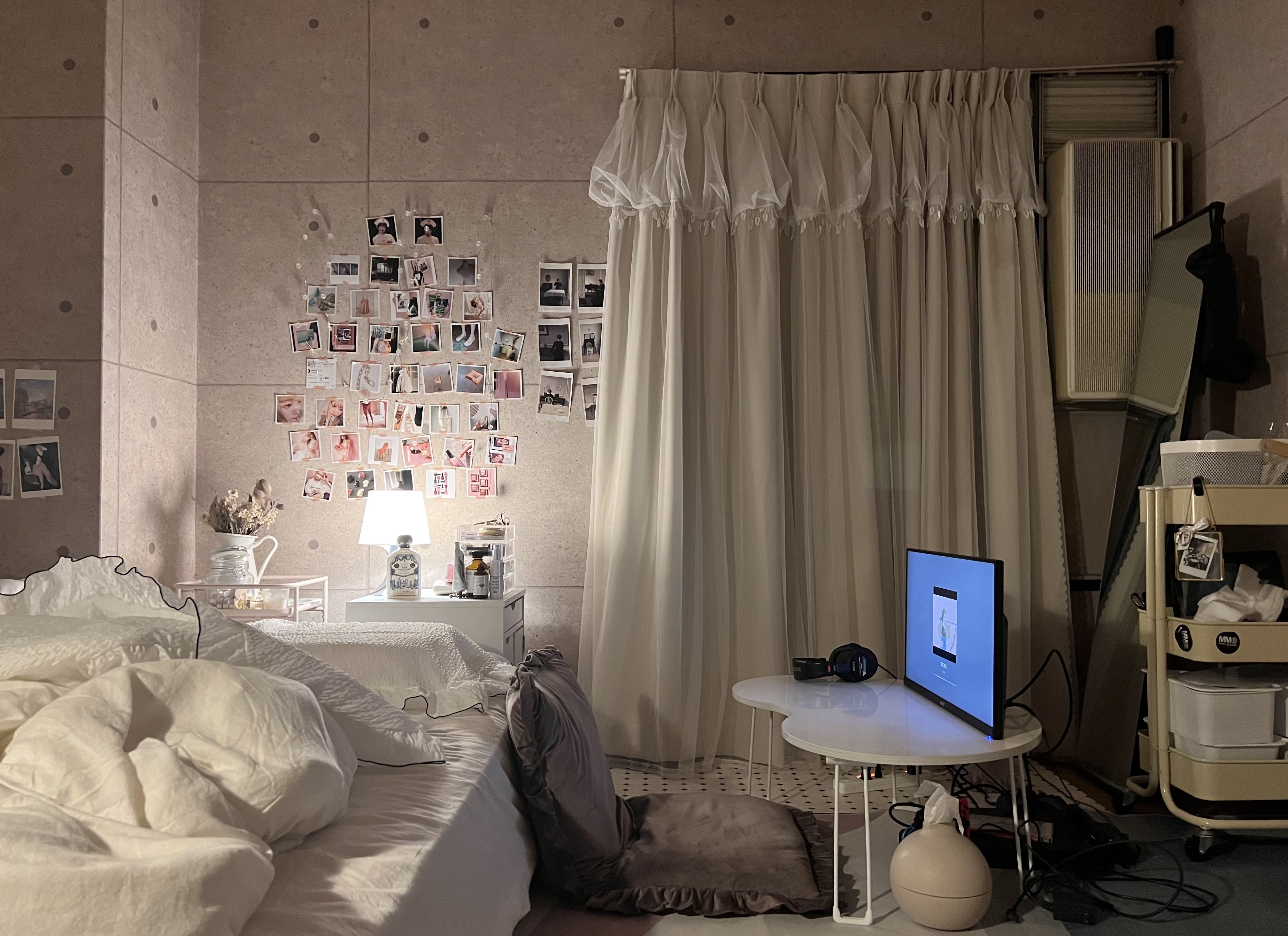 miyazato yui | 部屋が暗すぎて哀愁がでた。 #陽当たり