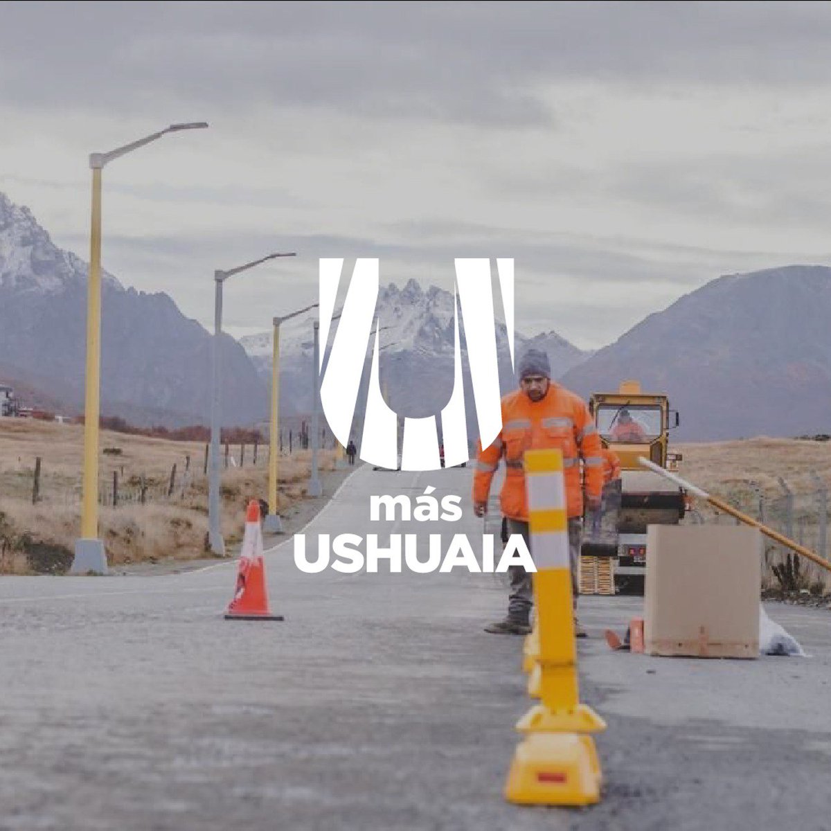 MasUshuaia's tweet photo. Ya falta poquito para volver a elegir Más Ushuaia! ✉️📦#MasUshuaia #Lista96 https://t.co/OBuoqRJTMI