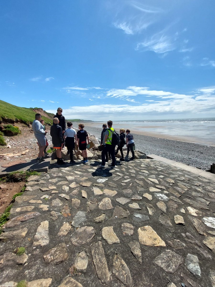 StBenedictsHS's tweet photo. Some of our Year 8 students enjoyed a great field trip to St Bees yesterday 🌎☀️🌊 https://t.co/Tn9ovrivDz