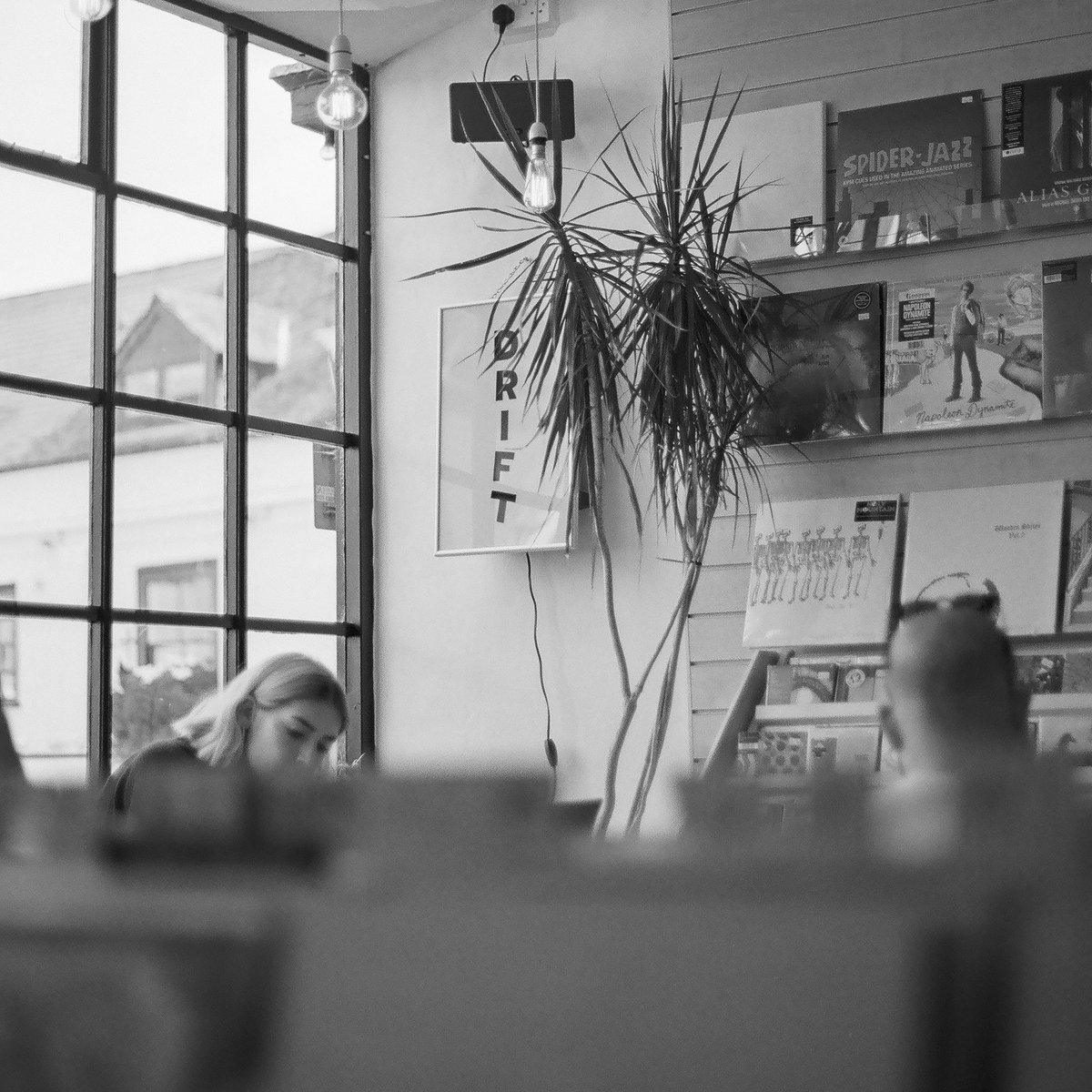 sohoradio's tweet image. We're delighted to be heading back to @tweetseachange in Totnes, broadcasting LIVE 27th - 29th May.  

Featuring guests; @jamesendeacott, @LoudAndQuietMag, @RoughTradeBooks, @heavenlyrecs, Emma Warren &amp;amp; more.

Full schedule to be announced.

🎟 Join us: bit.ly/3ysgid4.